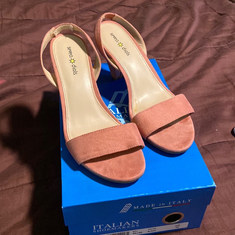 Slingback Shoes by Seven Dials Brand. EUC!